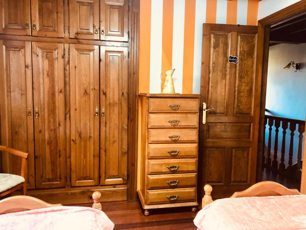 Casa El Rubio Sobrepiedra Βίλα San Juan de Parres Εξωτερικό φωτογραφία